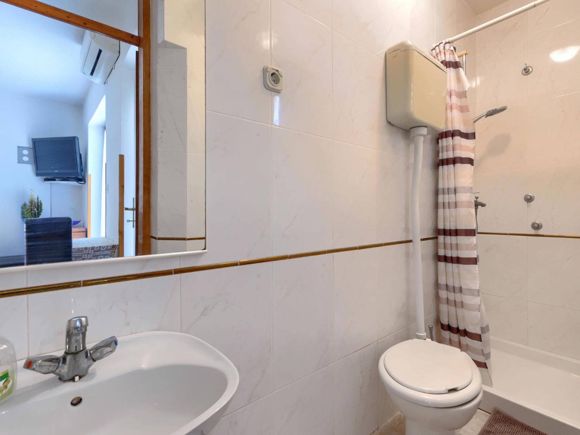 Apartment Alba - Roj157 By Interhome Rovinj Bagian luar foto