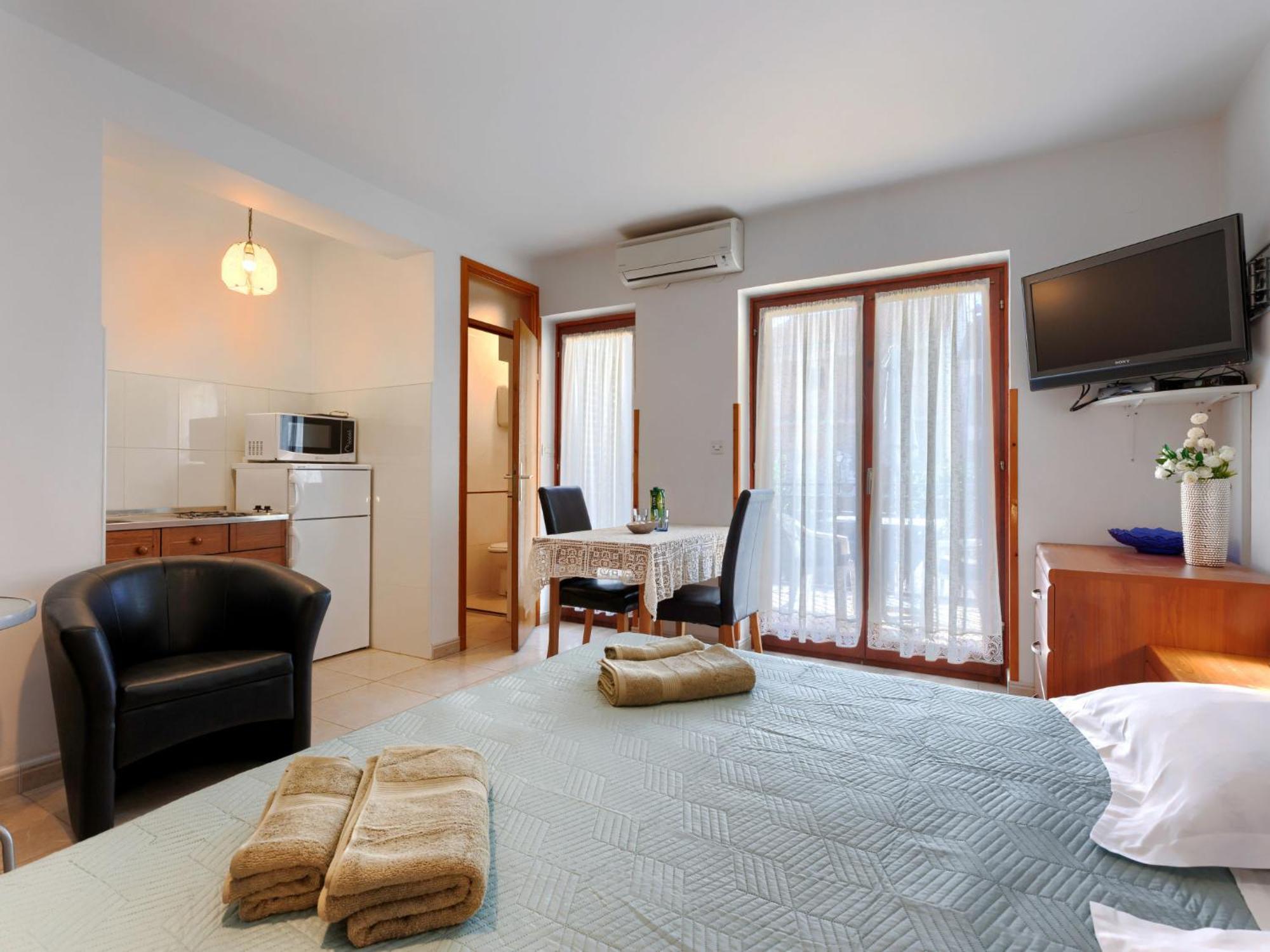 Apartment Alba - Roj157 By Interhome Rovinj Bagian luar foto